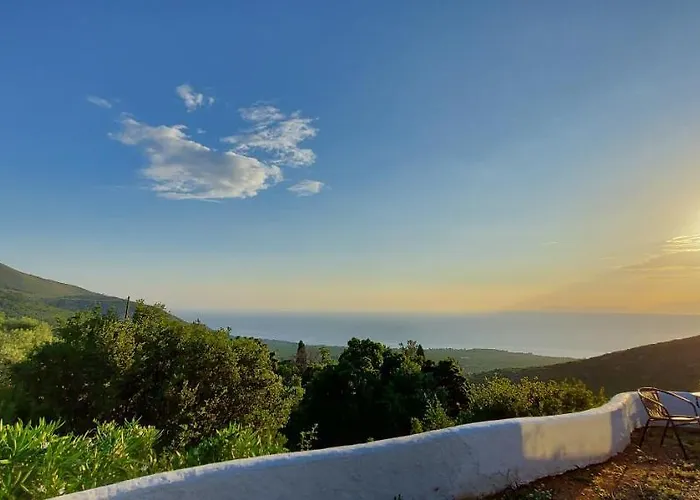 Varias Art House 公寓 *